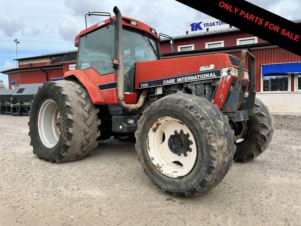 Case IH 7110 Magnum Dismantled: only spare parts - جرار: صورة 1 Case IH 7110 Magnum Dismantled: only spare parts - جرار: صورة 1