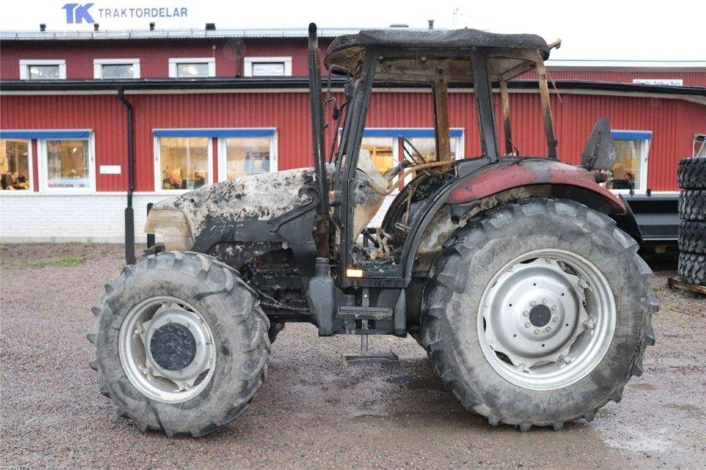Case JX80 Dismantled: only spare parts - جرار: صورة 1 Case JX80 Dismantled: only spare parts - جرار: صورة 1