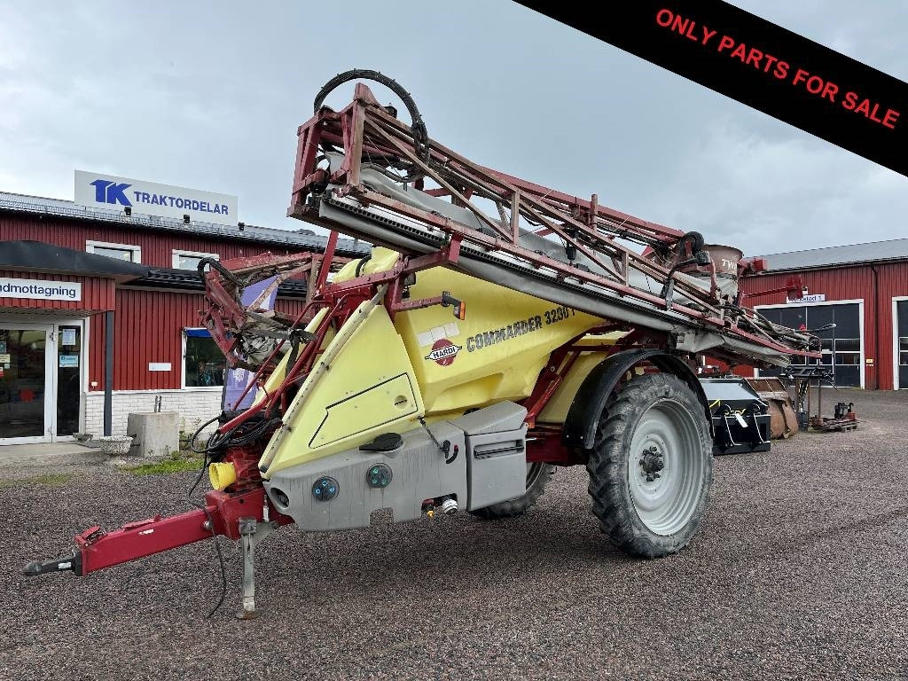 Hardi Commander 3200 Dismantled: only spare parts - بخاخ مقطورة: صورة 1 Hardi Commander 3200 Dismantled: only spare parts - بخاخ مقطورة: صورة 1