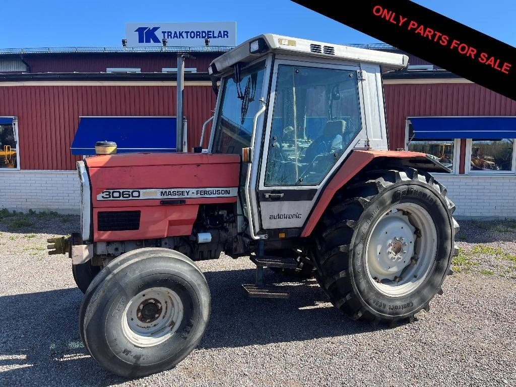 Massey Ferguson 3060 - جرار: صورة 1 Massey Ferguson 3060 - جرار: صورة 1