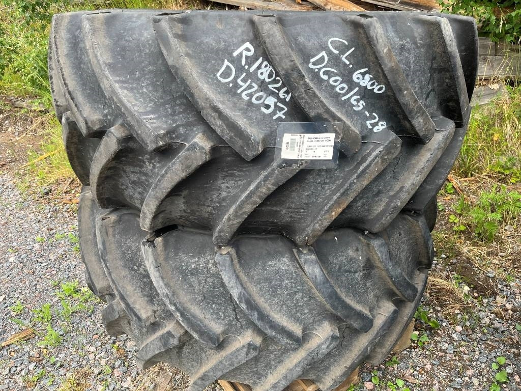 Mitas 600/65 28 till Claas Lexion 6800 - إطارات - الآلات الزراعية: صورة 1 Mitas 600/65 28 till Claas Lexion 6800 - إطارات - الآلات الزراعية: صورة 1