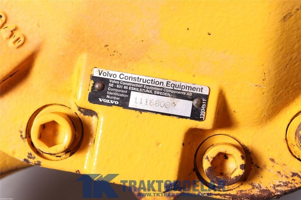 Volvo L 110 E Framvagn - المحور و قطع الغيار - آلات البناء: صورة 3 Volvo L 110 E Framvagn - المحور و قطع الغيار - آلات البناء: صورة 3