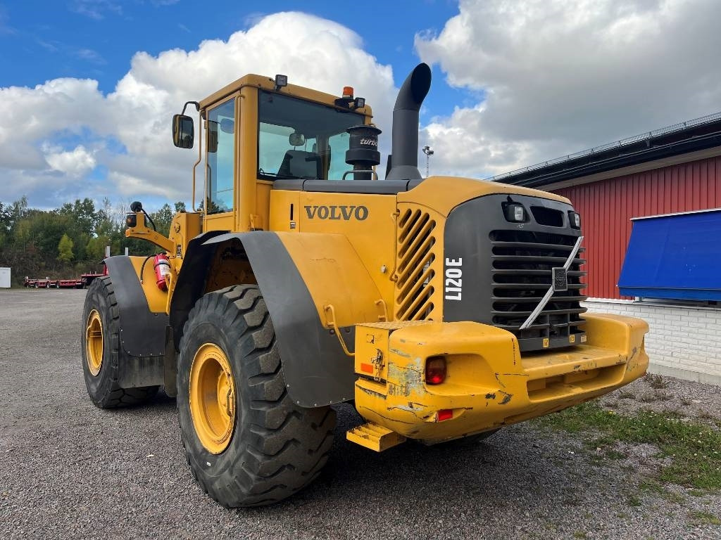 Volvo L 120 E - اللودر بعجل: صورة 3 Volvo L 120 E - اللودر بعجل: صورة 3