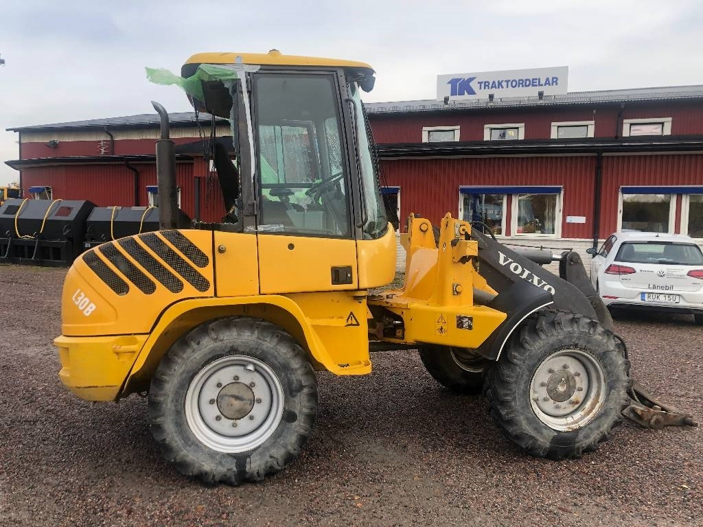 Volvo L 30 B Dismantled: only spare parts - اللودر بعجل: صورة 1 Volvo L 30 B Dismantled: only spare parts - اللودر بعجل: صورة 1