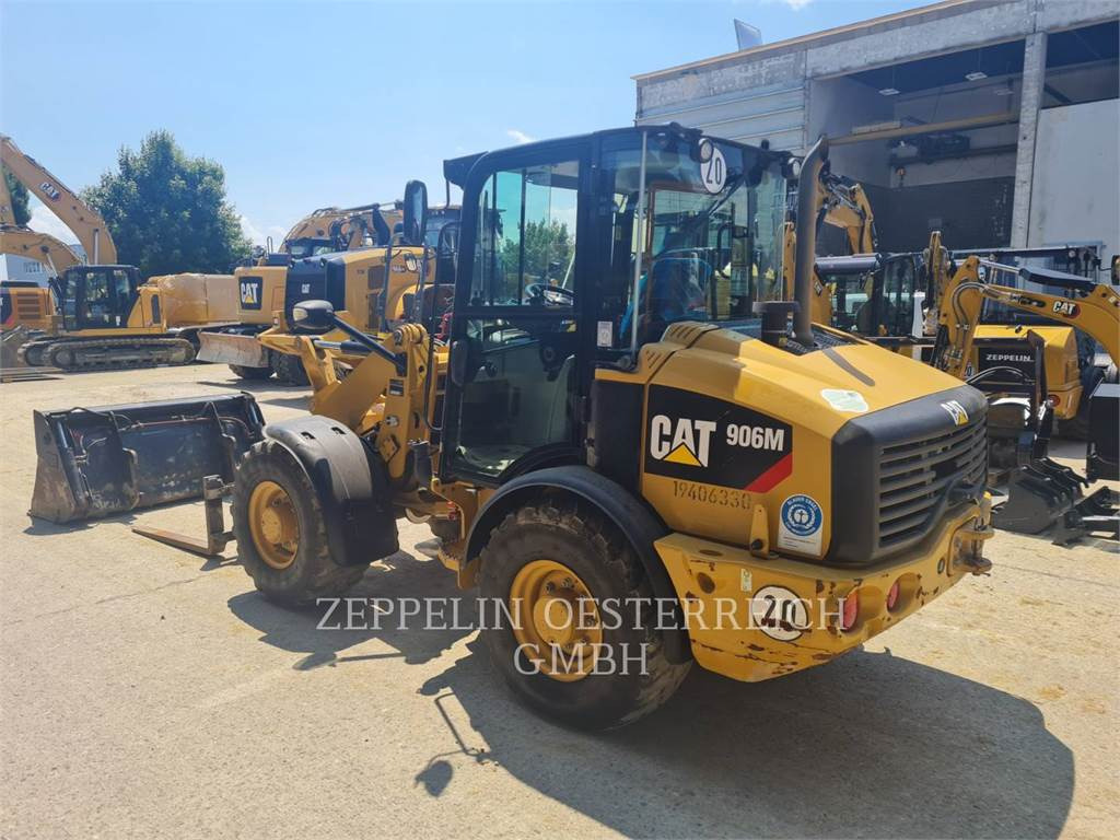 CAT 906M - اللودر بعجل: صورة 2 CAT 906M - اللودر بعجل: صورة 2