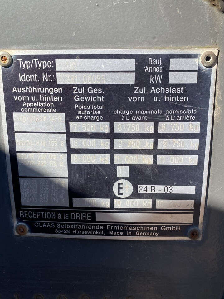 Claas Xerion 3300 Trac - Opony 650/85 R38 TRELLEBORG - إطارات - جرار: صورة 2 Claas Xerion 3300 Trac - Opony 650/85 R38 TRELLEBORG - إطارات - جرار: صورة 2