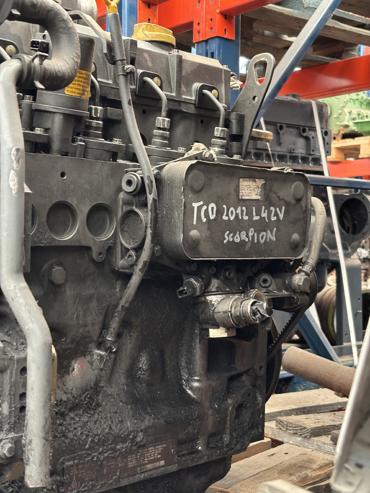 DEUTZ TCD 2012 L4 2V TCD2012L42V - المحرك و قطع الغيار - الآلات الزراعية: صورة 5 DEUTZ TCD 2012 L4 2V TCD2012L42V - المحرك و قطع الغيار - الآلات الزراعية: صورة 5
