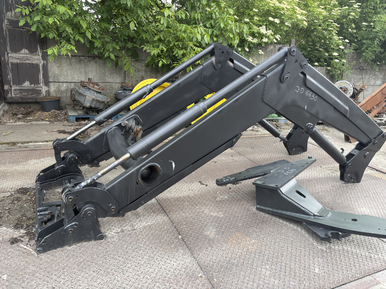 John Deere 6630 - TUR ładowacz czołowy - رافعة أمامية للجرار: صورة 4 John Deere 6630 - TUR ładowacz czołowy - رافعة أمامية للجرار: صورة 4