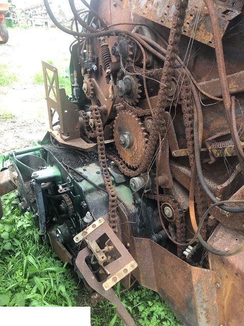 John Deere V451M V461M - Przekładnia Podbieracz Tryby Wały Rotor Noże CZĘŚCI - نقل الحركة - الآلات الزراعية: صورة 2 John Deere V451M V461M - Przekładnia Podbieracz Tryby Wały Rotor Noże CZĘŚCI - نقل الحركة - الآلات الزراعية: صورة 2