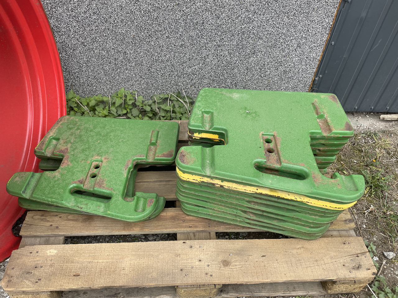 John Deere - obciążniki walizkowe - الوزن المعاكس - الآلات الزراعية: صورة 1 John Deere - obciążniki walizkowe - الوزن المعاكس - الآلات الزراعية: صورة 1