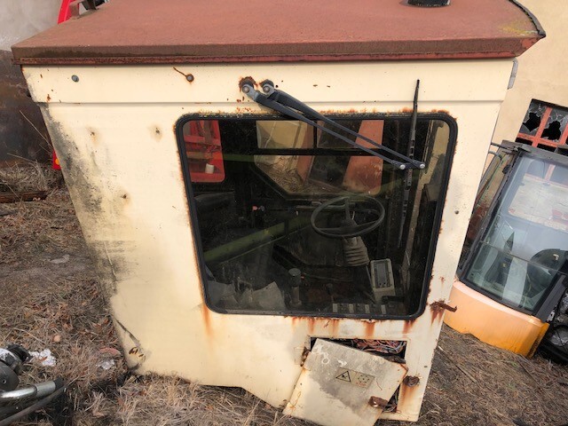 Kabina - كابينة - الآلات الزراعية: صورة 4 Kabina - كابينة - الآلات الزراعية: صورة 4