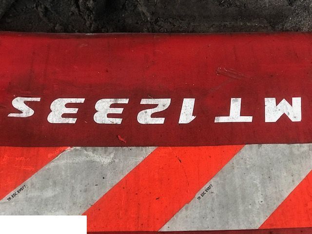 Manitou MT 1233S - POMPA PALIWA - مضخة وقود - الآلات الزراعية: صورة 4 Manitou MT 1233S - POMPA PALIWA - مضخة وقود - الآلات الزراعية: صورة 4