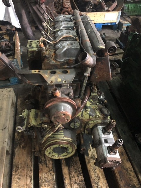 Silnik MWM 226-4 Fendt Renault pompa paliwa słupek czesci głowica - المحرك و قطع الغيار - الآلات الزراعية: صورة 1 Silnik MWM 226-4 Fendt Renault pompa paliwa słupek czesci głowica - المحرك و قطع الغيار - الآلات الزراعية: صورة 1