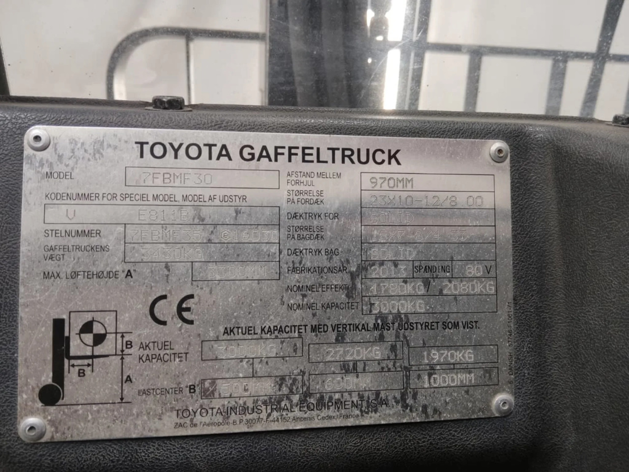 Toyota 7FBMF30 - رافعة شوكية كهربائية: صورة 2 Toyota 7FBMF30 - رافعة شوكية كهربائية: صورة 2