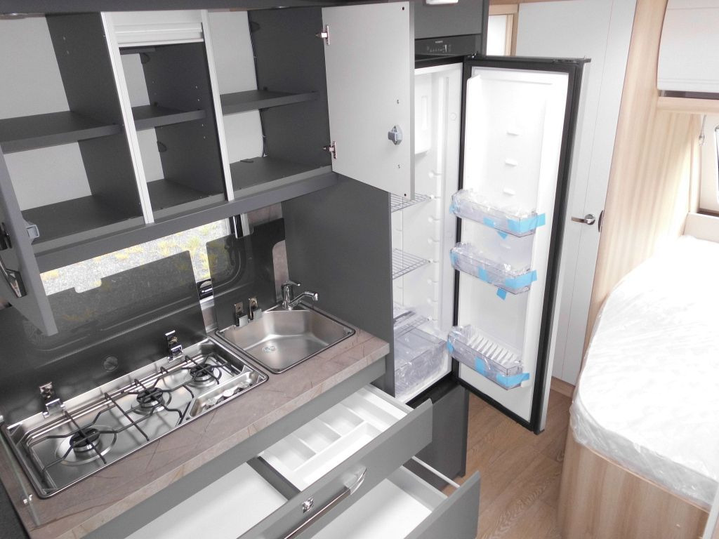 Hobby De Luxe 460 UFe 2026 1500kg. Ambiente Hobby De Luxe 460 UFe 2026 1500kg. Ambiente: صورة 10