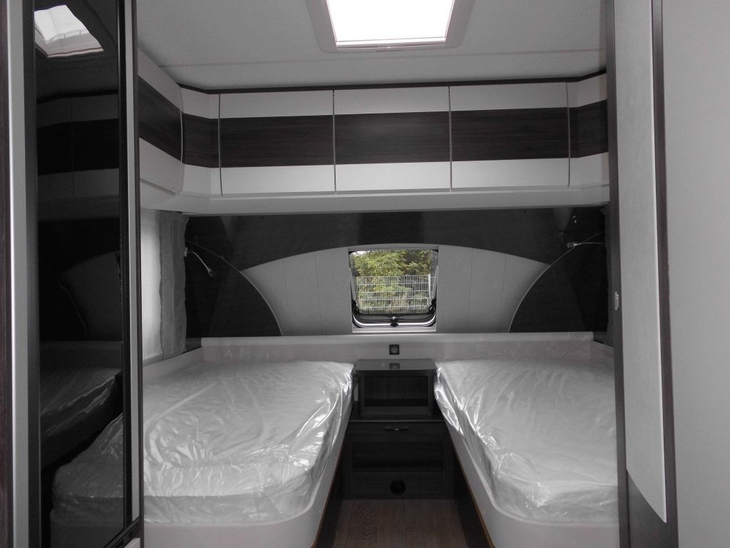 كرفان سحب Hobby Prestige 620 CL 2026 2500kg. AUTARK GAS+DUO: صورة 12 كرفان سحب Hobby Prestige 620 CL 2026 2500kg. AUTARK GAS+DUO: صورة 12