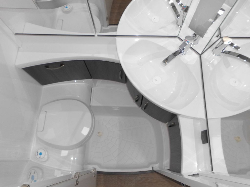 كرفان سحب Hobby Prestige 620 CL 2026 2500kg. AUTARK GAS+DUO: صورة 14 كرفان سحب Hobby Prestige 620 CL 2026 2500kg. AUTARK GAS+DUO: صورة 14