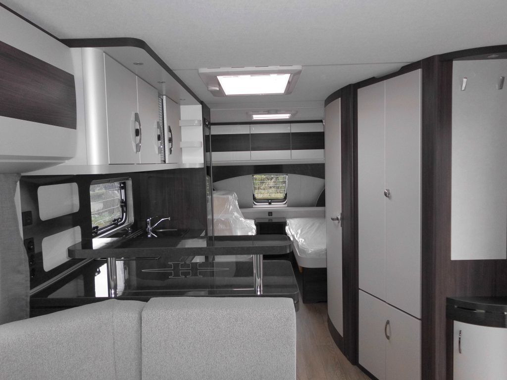 كرفان سحب Hobby Prestige 620 CL 2026 2500kg. AUTARK GAS+DUO: صورة 8 كرفان سحب Hobby Prestige 620 CL 2026 2500kg. AUTARK GAS+DUO: صورة 8