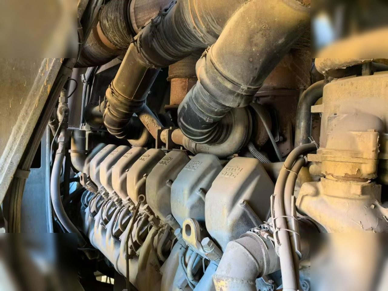 2009 BELAZ 75302 - شاحنة قلاب صلبة: صورة 5 2009 BELAZ 75302 - شاحنة قلاب صلبة: صورة 5