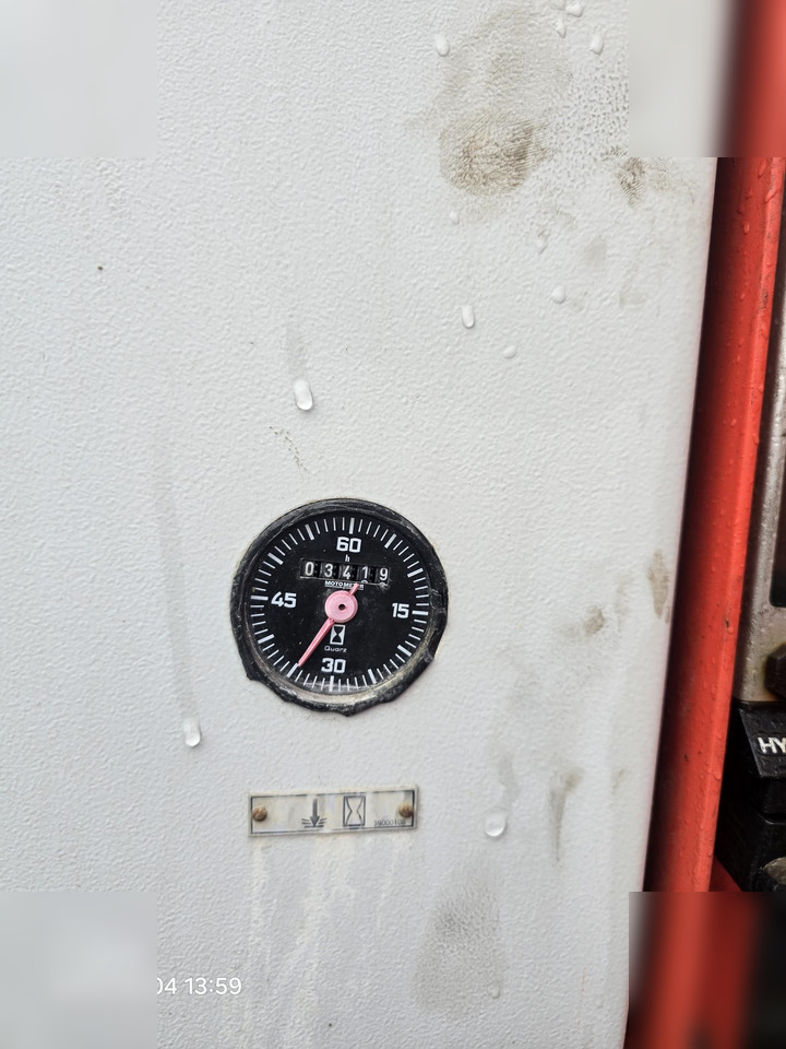 2010 SANDVIK DX700 - برج الحفر: صورة 4 2010 SANDVIK DX700 - برج الحفر: صورة 4