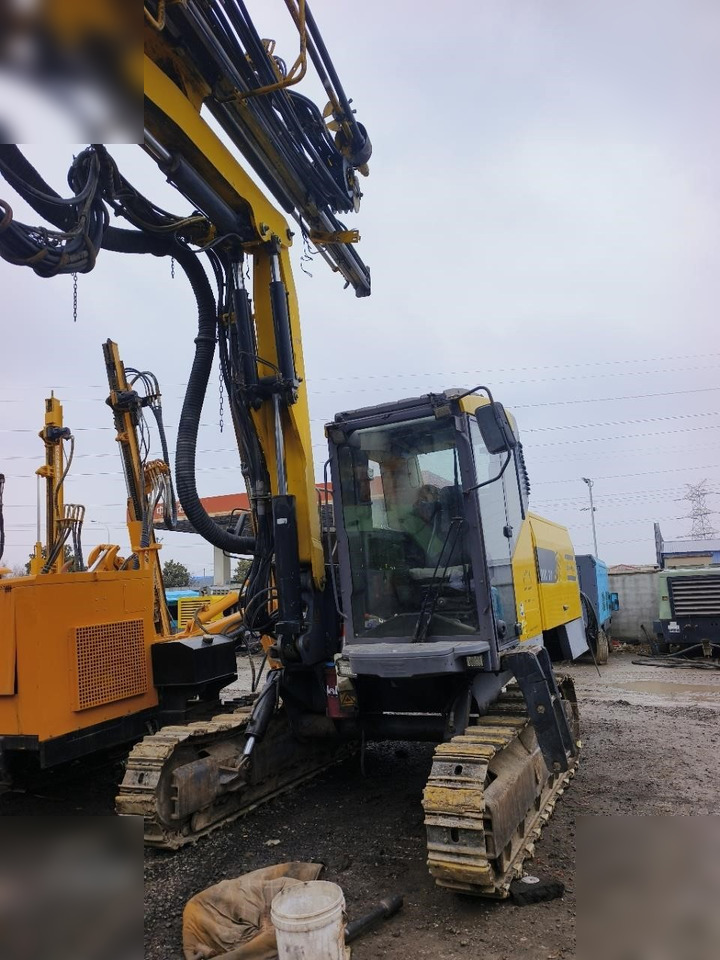 2011 ATLAS COPCO ROC D7 - برج الحفر: صورة 2 2011 ATLAS COPCO ROC D7 - برج الحفر: صورة 2