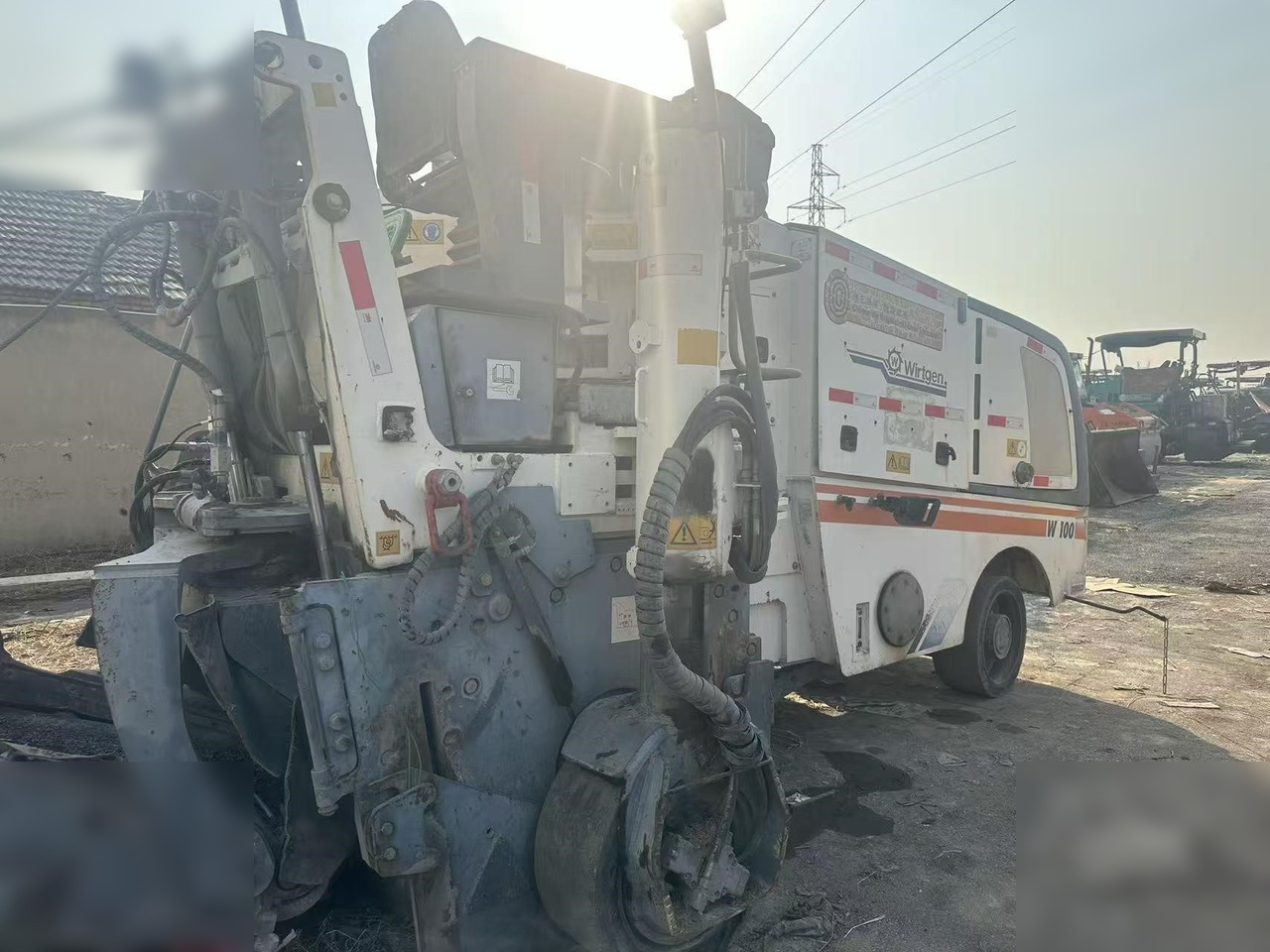 2011 WIRTGEN W100 - قشاطة أسفلت: صورة 4 2011 WIRTGEN W100 - قشاطة أسفلت: صورة 4