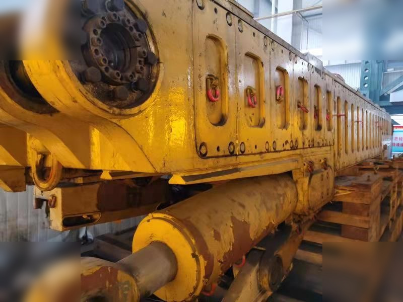 2012 CATERPILLAR EL2000 - آلة التعدين: صورة 5 2012 CATERPILLAR EL2000 - آلة التعدين: صورة 5