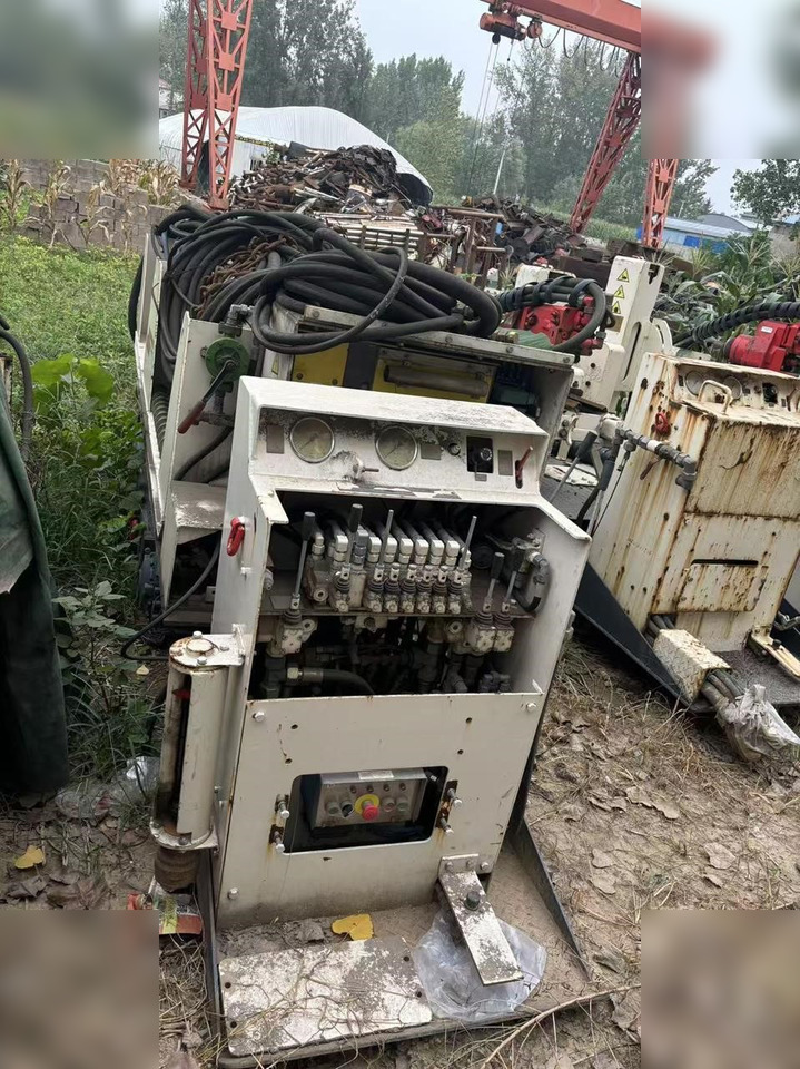 2012 DH MINING DHDL5 - آلة حفر موجهة: صورة 3 2012 DH MINING DHDL5 - آلة حفر موجهة: صورة 3