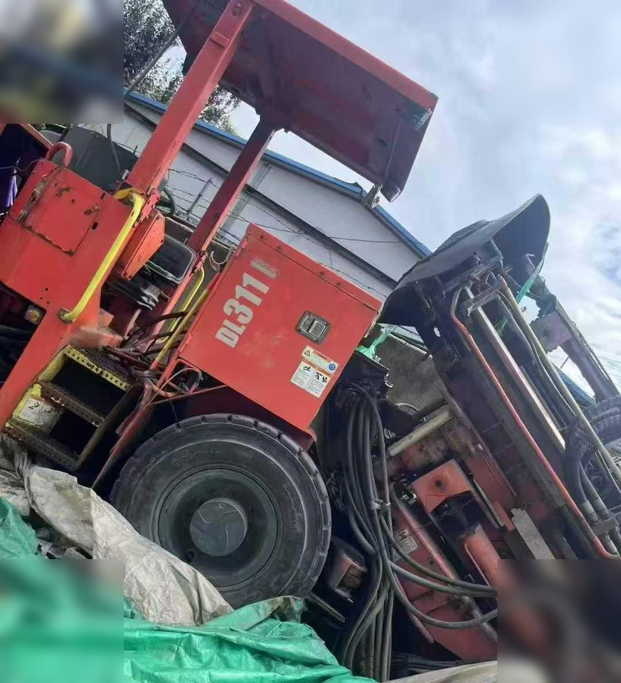 2012 SANDVIK DL311 - آلة حفر موجهة: صورة 1 2012 SANDVIK DL311 - آلة حفر موجهة: صورة 1