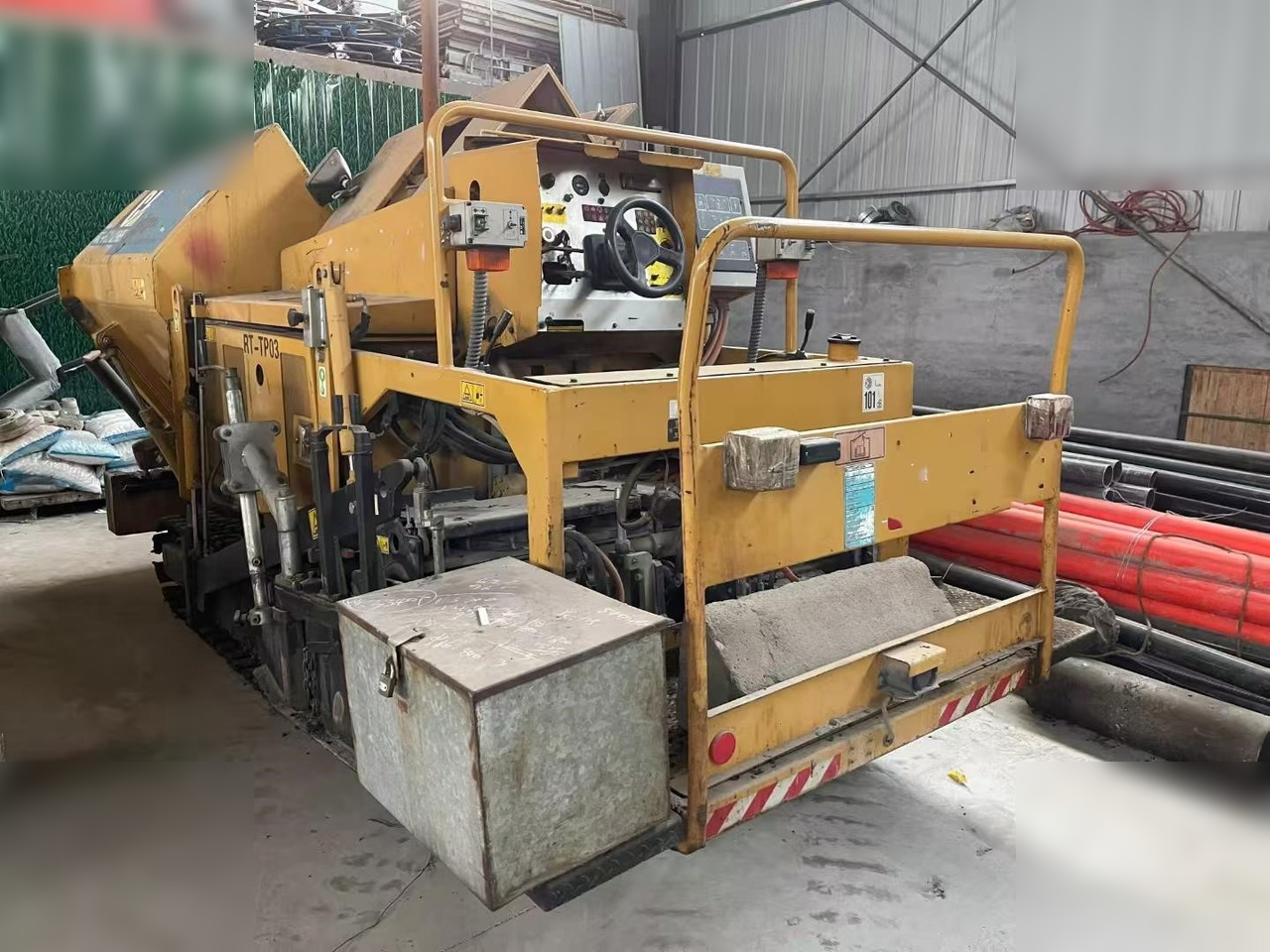 2013 CATERPILLAR AP-255E - مدادة الأسفلت: صورة 1 2013 CATERPILLAR AP-255E - مدادة الأسفلت: صورة 1