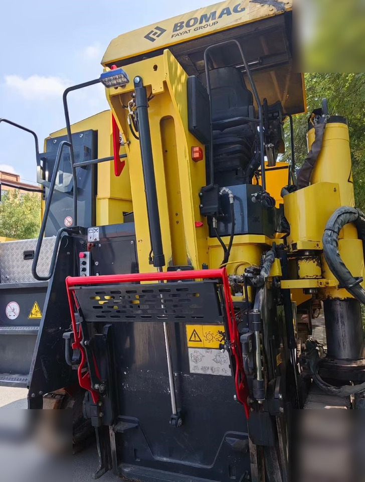 2017 BOMAG BM1000/35 - قشاطة أسفلت: صورة 5 2017 BOMAG BM1000/35 - قشاطة أسفلت: صورة 5