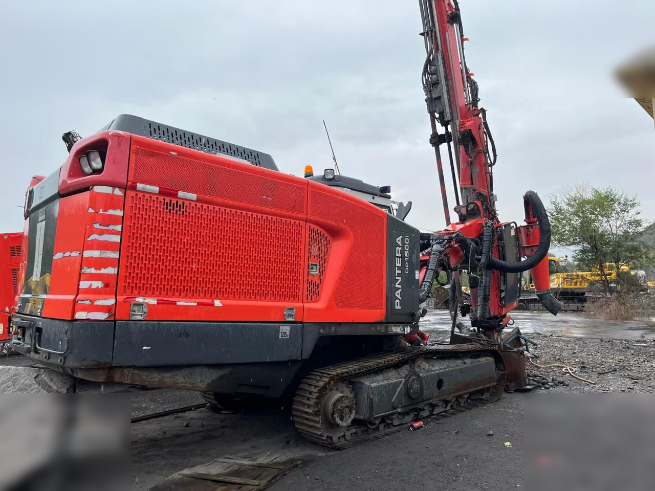 2017 SANDVIK DP1500I - برج الحفر: صورة 1 2017 SANDVIK DP1500I - برج الحفر: صورة 1