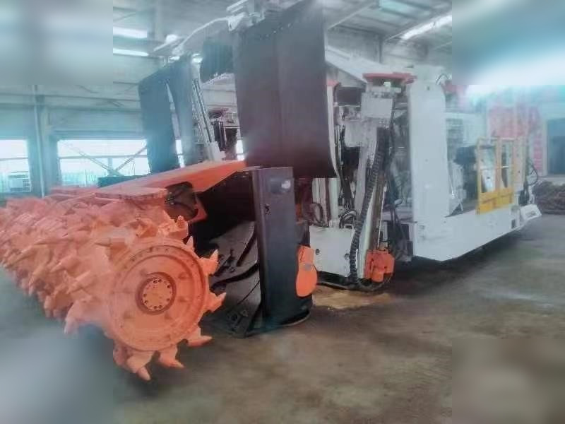 2018 SANDVIK MB670-1 - آلة التعدين: صورة 1 2018 SANDVIK MB670-1 - آلة التعدين: صورة 1