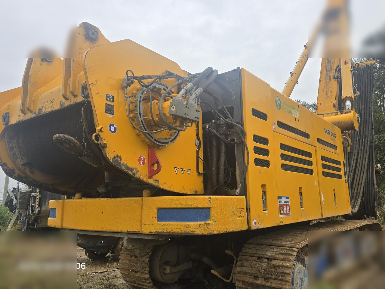 2021 BAUER BG42 - برج الحفر: صورة 1 2021 BAUER BG42 - برج الحفر: صورة 1