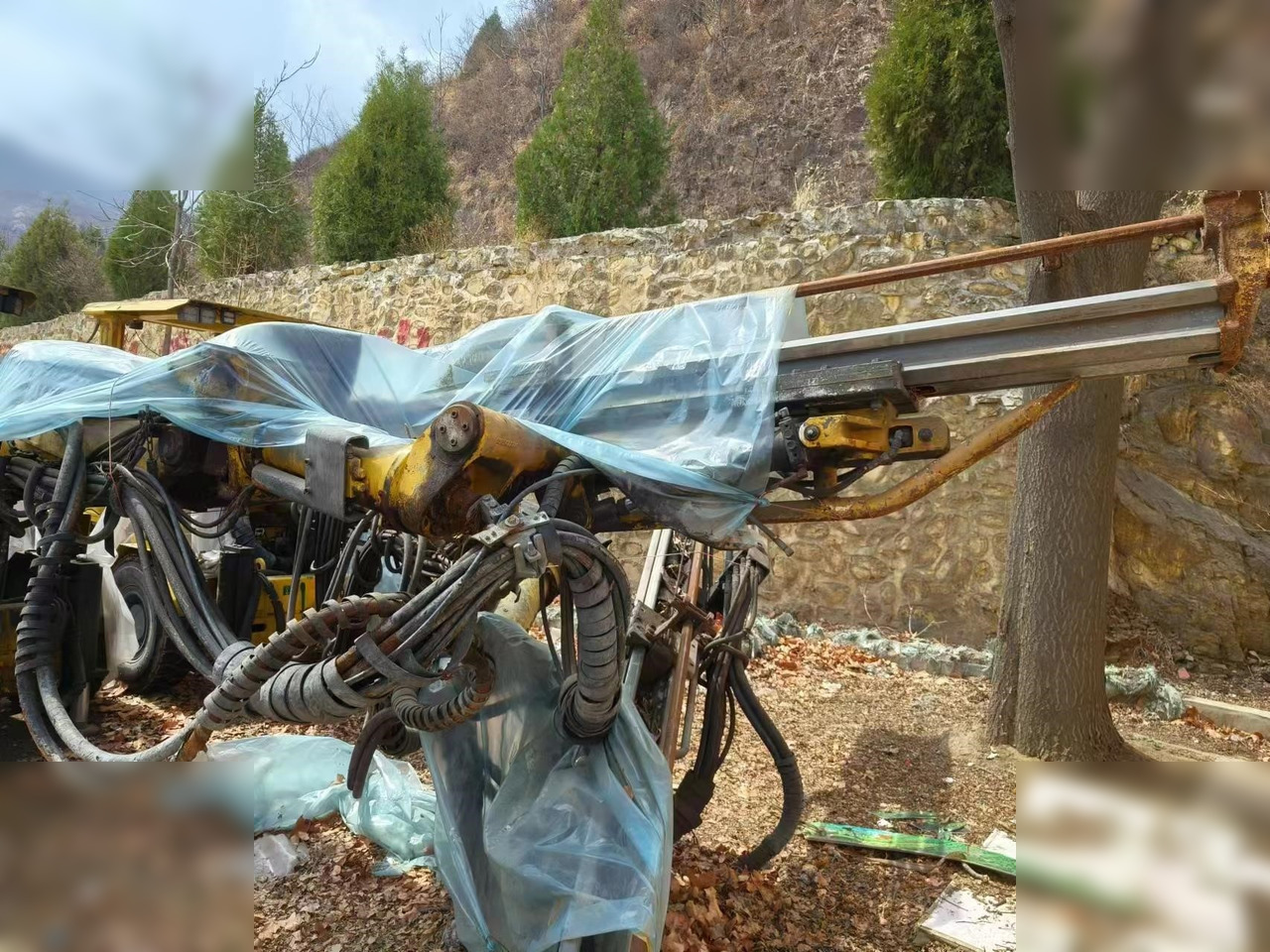 2021 EPIROC BOOMER K111 - آلة حفر موجهة: صورة 4 2021 EPIROC BOOMER K111 - آلة حفر موجهة: صورة 4