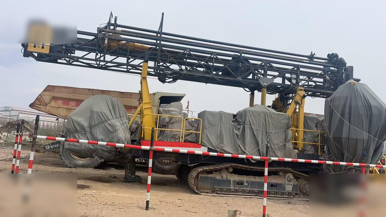 2023 ATLAS COPCO DM75 - برج الحفر: صورة 1 2023 ATLAS COPCO DM75 - برج الحفر: صورة 1