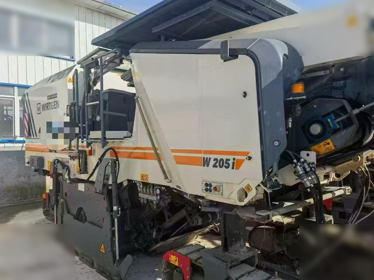 2023 WIRTGEN W205I - قشاطة أسفلت: صورة 1 2023 WIRTGEN W205I - قشاطة أسفلت: صورة 1