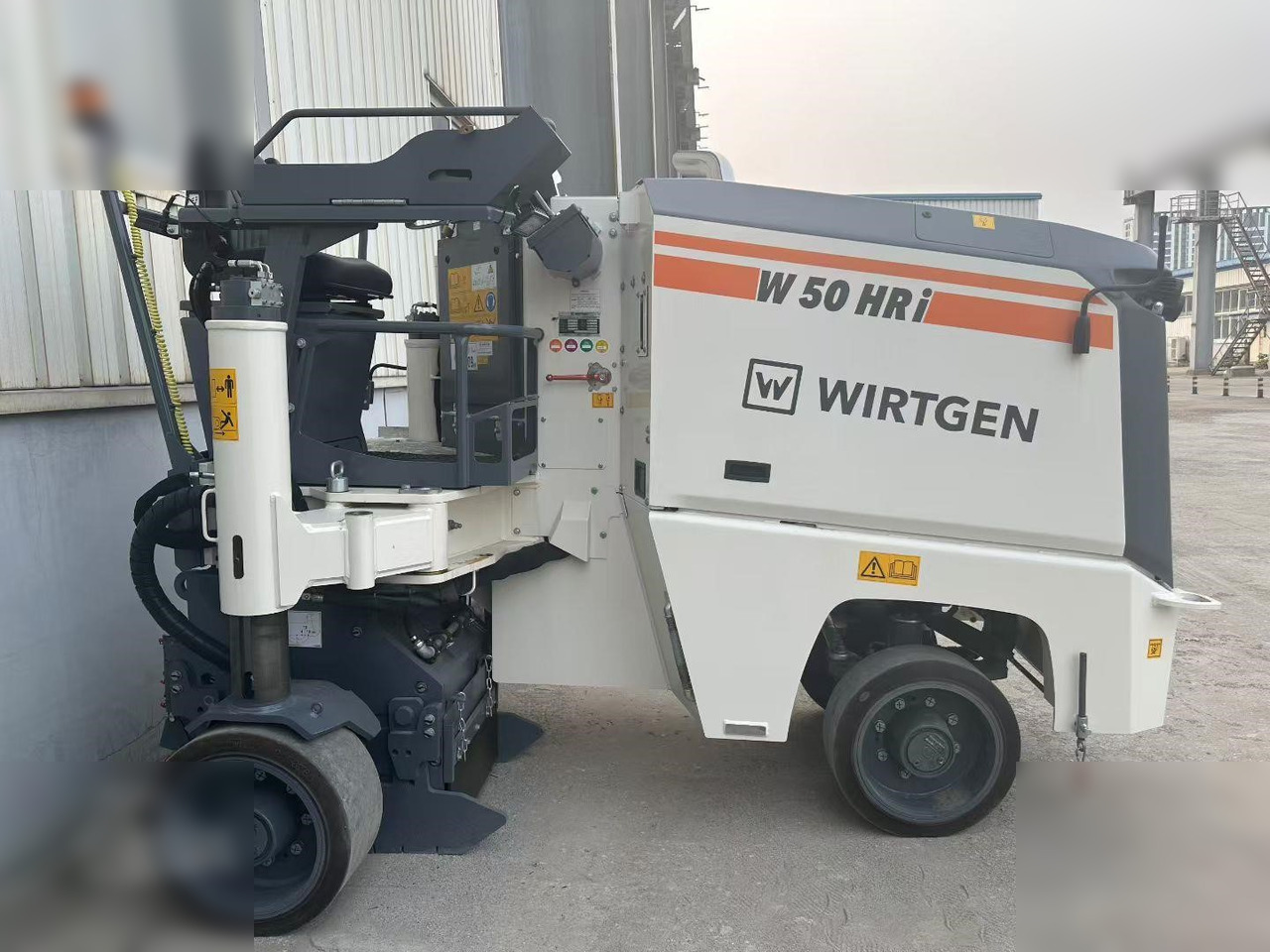 2023 WIRTGEN W50HRI - قشاطة أسفلت: صورة 1 2023 WIRTGEN W50HRI - قشاطة أسفلت: صورة 1