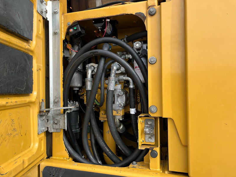 Caterpillar 320 E AC / CENTRAL LUBRICATION Caterpillar 320 E AC / CENTRAL LUBRICATION: صورة 19
