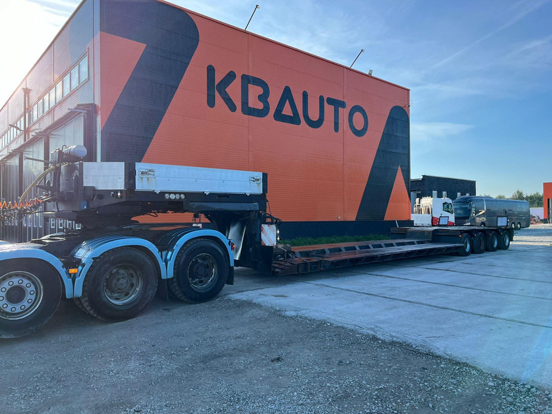 Goldhofer STZ-VL4 Extendable / All axles hydraulically forced steered - عربة منخفضة مسطحة نصف مقطورة: صورة 1 Goldhofer STZ-VL4 Extendable / All axles hydraulically forced steered - عربة منخفضة مسطحة نصف مقطورة: صورة 1