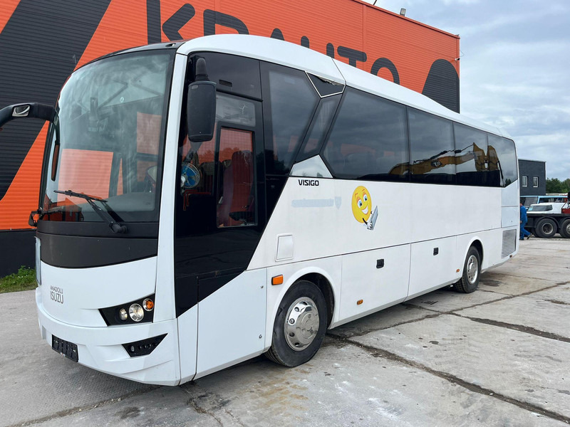 Isuzu Visigo 4x2 EURO 6 / 41 SEATS / AC - مركبة كوتش: صورة 3 Isuzu Visigo 4x2 EURO 6 / 41 SEATS / AC - مركبة كوتش: صورة 3