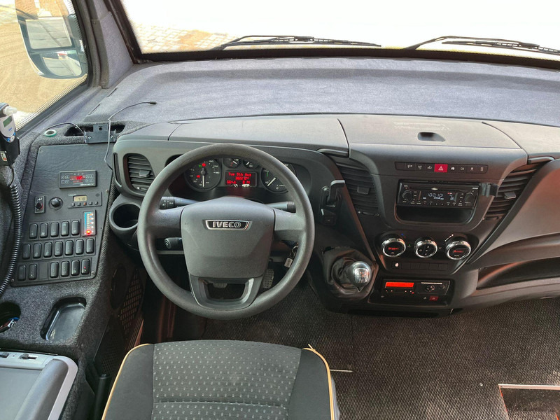 Iveco Daily Rapido 4x2 AC / WEBASTO / 30 SEATS Iveco Daily Rapido 4x2 AC / WEBASTO / 30 SEATS: صورة 11