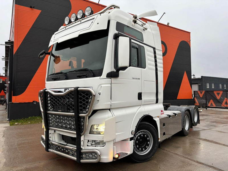 MAN TGX 28.500 6x2 XXL CAB / INTARDER / DOUBLE BOGIE - وحدة جر: صورة 2 MAN TGX 28.500 6x2 XXL CAB / INTARDER / DOUBLE BOGIE - وحدة جر: صورة 2
