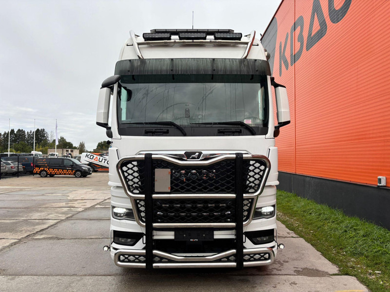 MAN TGX 28.580 6x2 TWIN BED GX CAB / INTARDER / DOUBLE BOGIE - وحدة جر: صورة 3 MAN TGX 28.580 6x2 TWIN BED GX CAB / INTARDER / DOUBLE BOGIE - وحدة جر: صورة 3