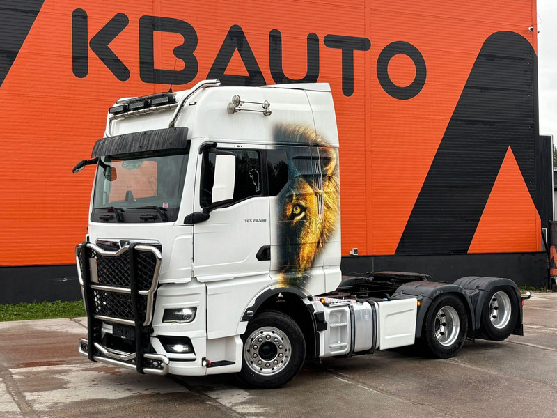 MAN TGX 28.580 6x2 TWIN BED GX CAB / INTARDER / DOUBLE BOGIE - وحدة جر: صورة 1 MAN TGX 28.580 6x2 TWIN BED GX CAB / INTARDER / DOUBLE BOGIE - وحدة جر: صورة 1