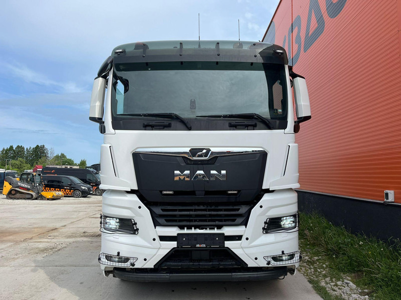 MAN TGX 35.510 8x4*4 BOX L=6127 mm - شاحنة قلاب: صورة 3 MAN TGX 35.510 8x4*4 BOX L=6127 mm - شاحنة قلاب: صورة 3
