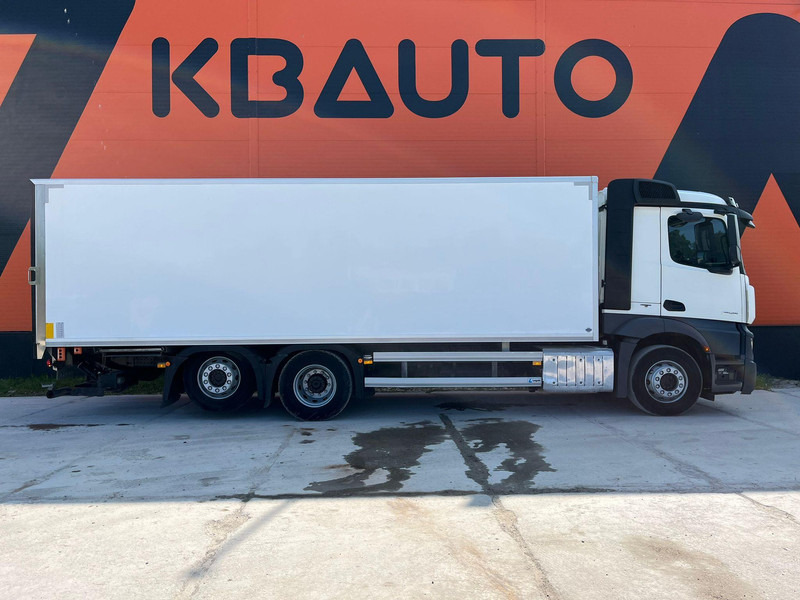 Mercedes-Benz Actros 2545 6x2 BOX L=7526 mm - شاحنة مقفلة: صورة 4 Mercedes-Benz Actros 2545 6x2 BOX L=7526 mm - شاحنة مقفلة: صورة 4