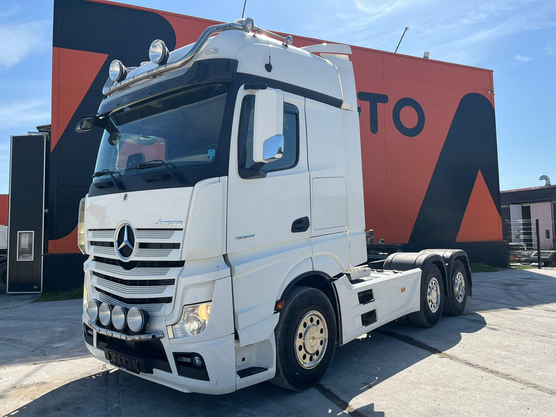Mercedes-Benz Actros 2858 6x4 BIG SPACE / RETARDER / PTO / ADR - وحدة جر: صورة 2 Mercedes-Benz Actros 2858 6x4 BIG SPACE / RETARDER / PTO / ADR - وحدة جر: صورة 2