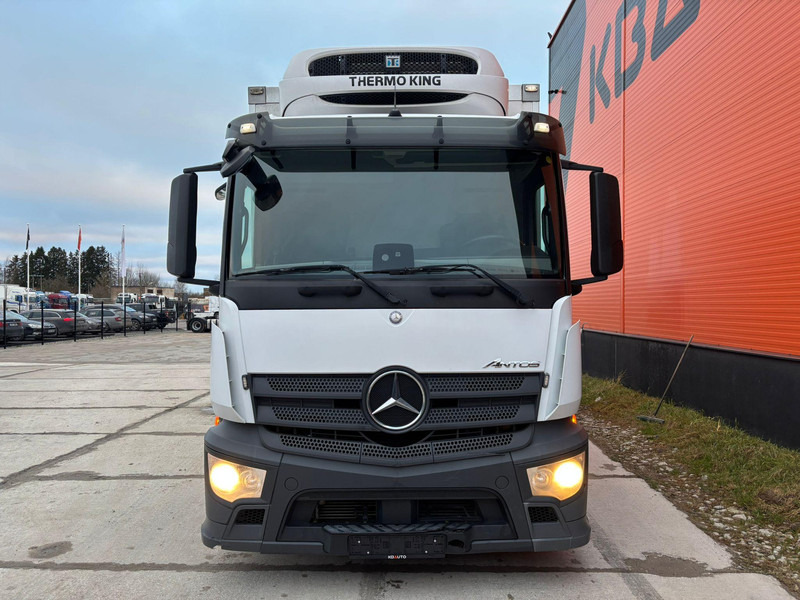 Mercedes-Benz Antos 1830 4x2 THERMOKING T-1200R / BOX L=8501 mm - شاحنة الفريزر: صورة 3 Mercedes-Benz Antos 1830 4x2 THERMOKING T-1200R / BOX L=8501 mm - شاحنة الفريزر: صورة 3