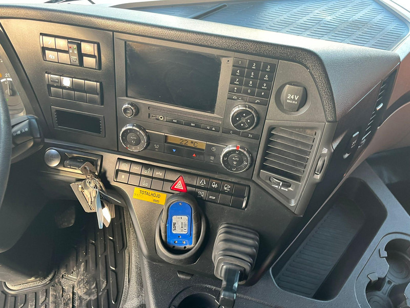 شاحنة مقفلة Mercedes-Benz Antos 2543 6x2*4 LIFTABLE BOX ROOF / BOX L=7773 mm: صورة 18